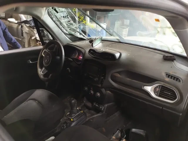 Sucata Jeep Renegade Sport Flex 2017